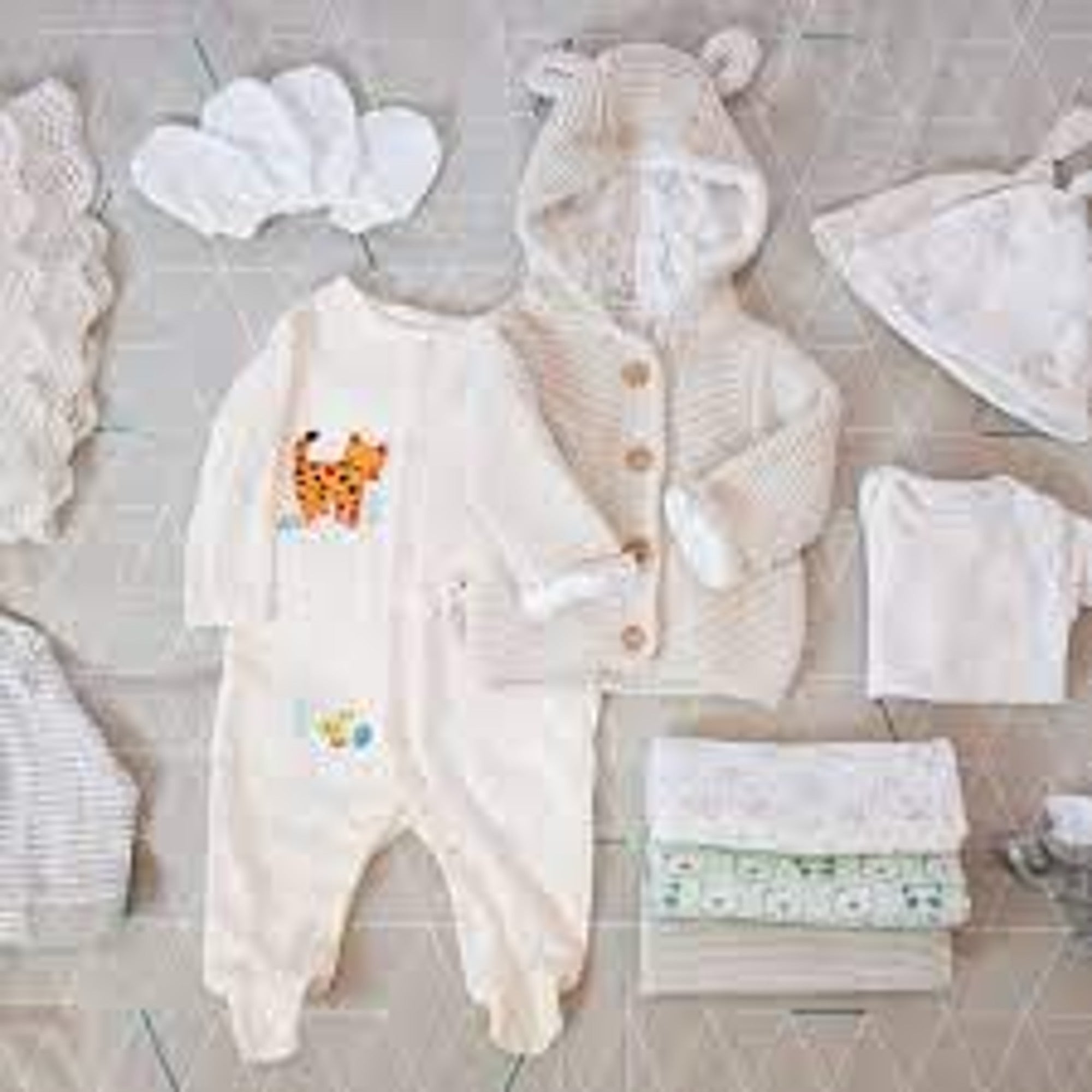 Choosing the Baby Clothes for Your Memory Quilt