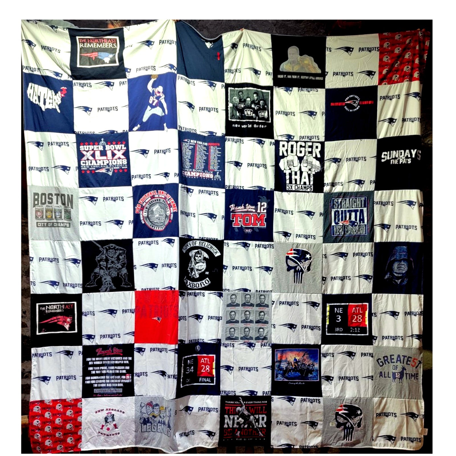 King T-Shirt Blanket